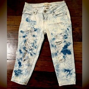Decree crop ripped jeans acid wash size 3 Junior